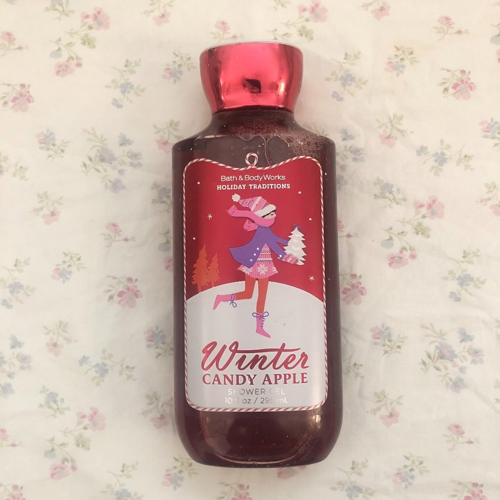 Winter Candy Apple Body Wash 90% Full